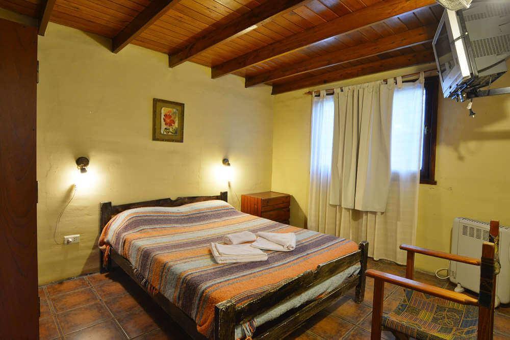 Cabanas Los Cedros Tanti Bagian luar foto