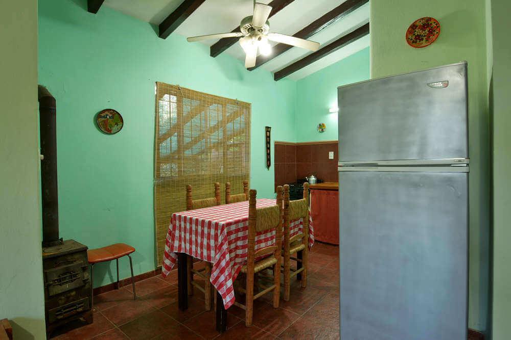 Cabanas Los Cedros Tanti Bagian luar foto