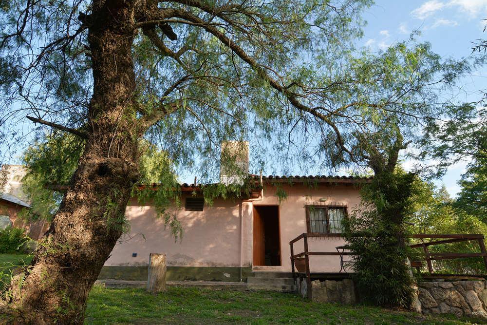 Cabanas Los Cedros Tanti Bagian luar foto