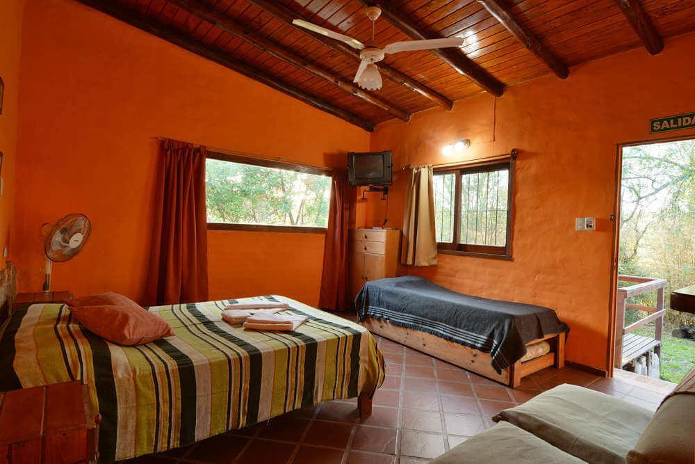 Cabanas Los Cedros Tanti Bagian luar foto
